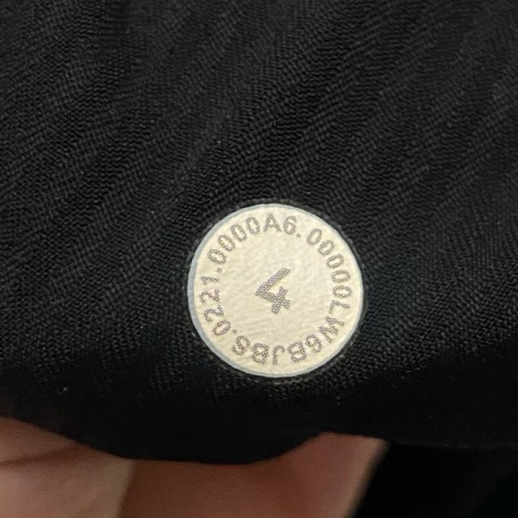 Lululemon Black Beyond the Studio Crop Pants Size 4 - 2200 - Picture 8 of 9